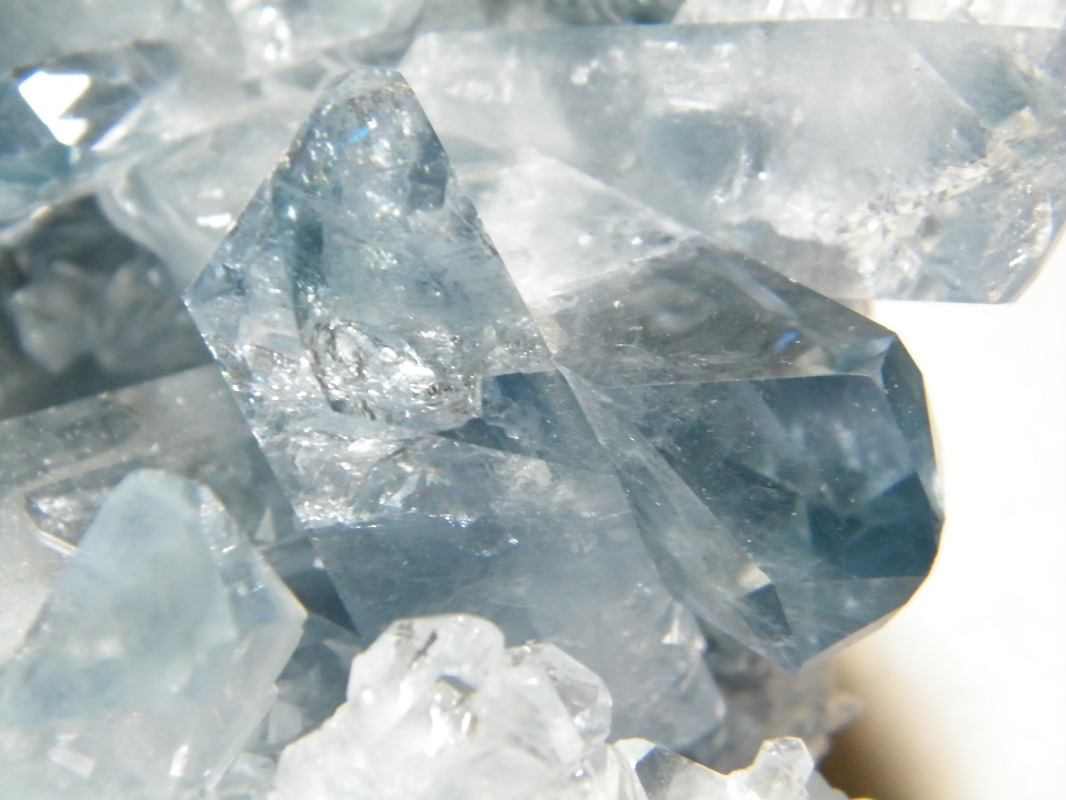 Celestine
180x150x130mm
(Autor: Heimo Hellwig)