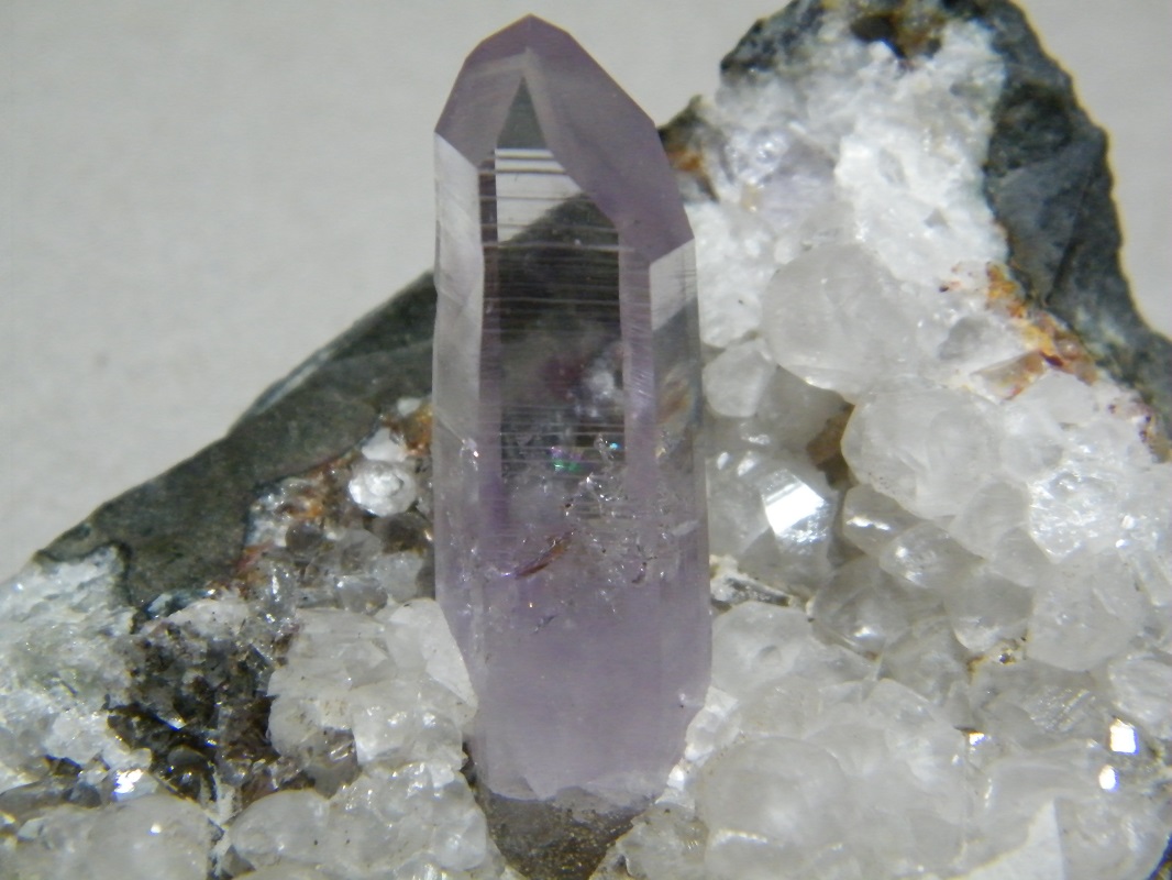 Quartz (variety amethyst)
70x60x50mm
(Autor: Heimo Hellwig)