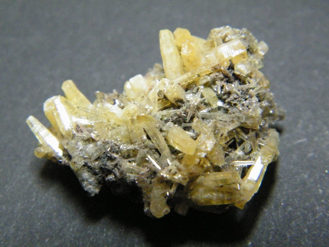 Mimetite
25x20x10mm
(Autor: Heimo Hellwig)