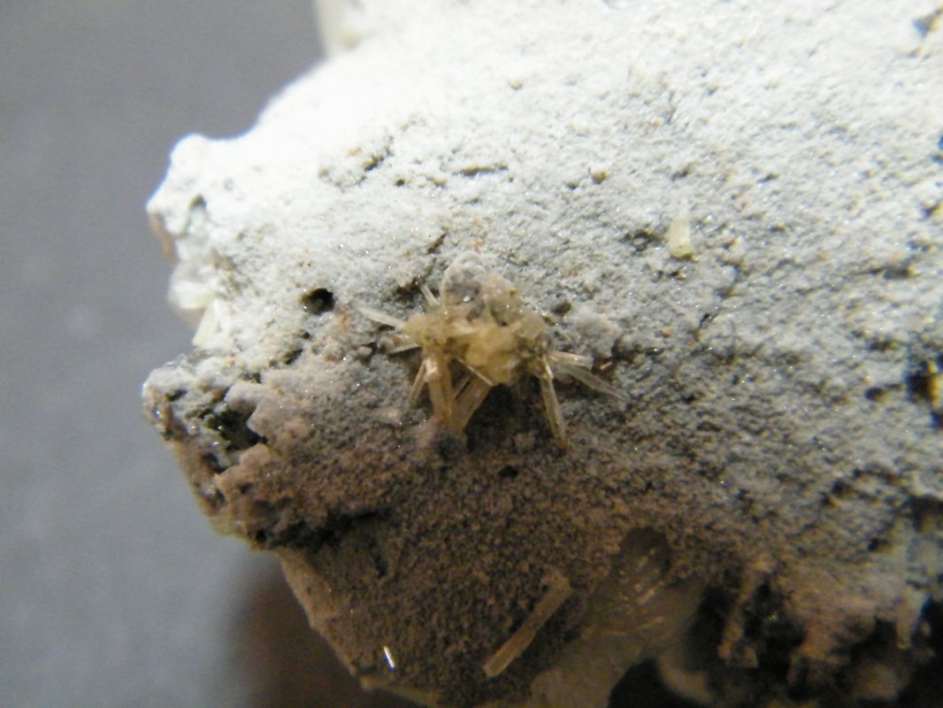 Cerussite
40x45x20mm
(Autor: Heimo Hellwig)