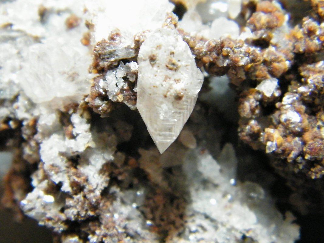 Cerussite and Smithsonite
70mmx85mmx35mm
(Autor: Heimo Hellwig)