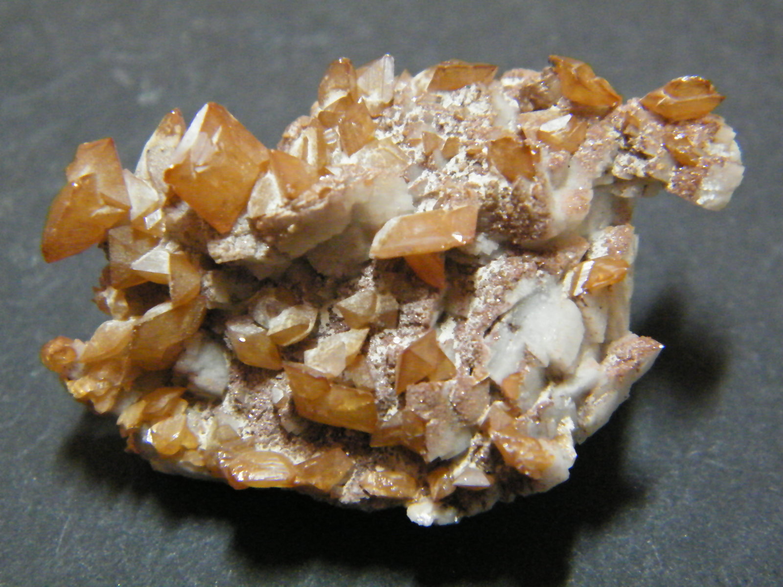 Wulfenite
45x30x20mm
(Autor: Heimo Hellwig)