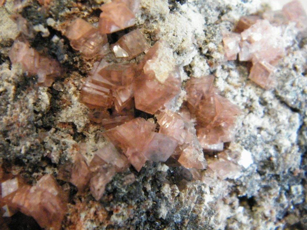 Smithsonite
75x80x80mm
(Autor: Heimo Hellwig)