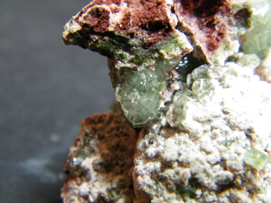 Smithsonite
40mmx40mmx30mm
(Autor: Heimo Hellwig)