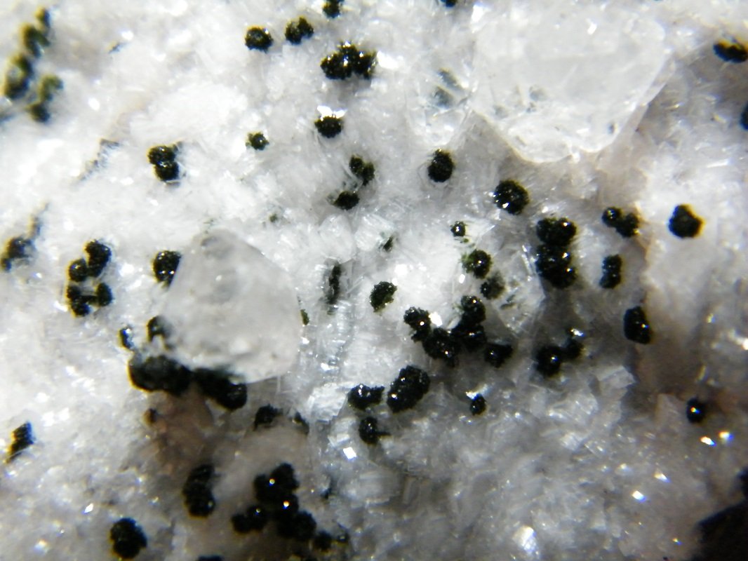 Calcite
75mmx60mmx60mm
(Autor: Heimo Hellwig)