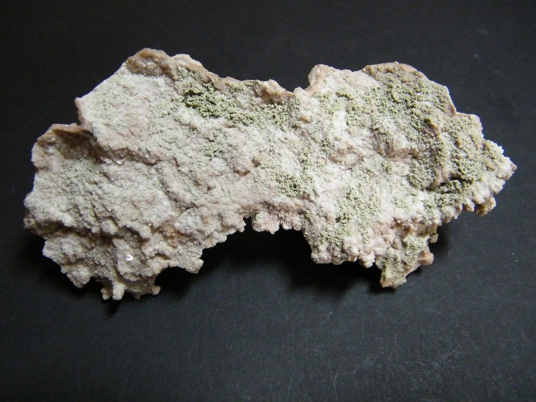 Dolomite
130mmx45mmx65mm
(Autor: Heimo Hellwig)