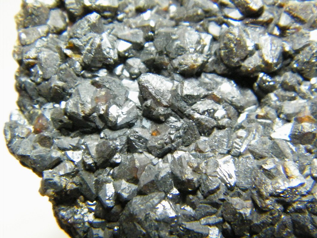 Descloizite
80mm x 65mm x 20mm
(Autor: Heimo Hellwig)