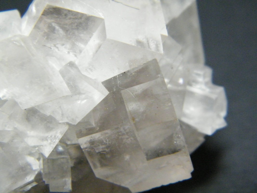 Calcite
50mm x 35mm x 25mm
(Autor: Heimo Hellwig)
