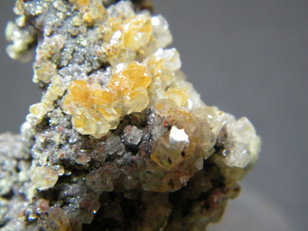 Calcite
40mm x 60mm x 25mm
(Autor: Heimo Hellwig)