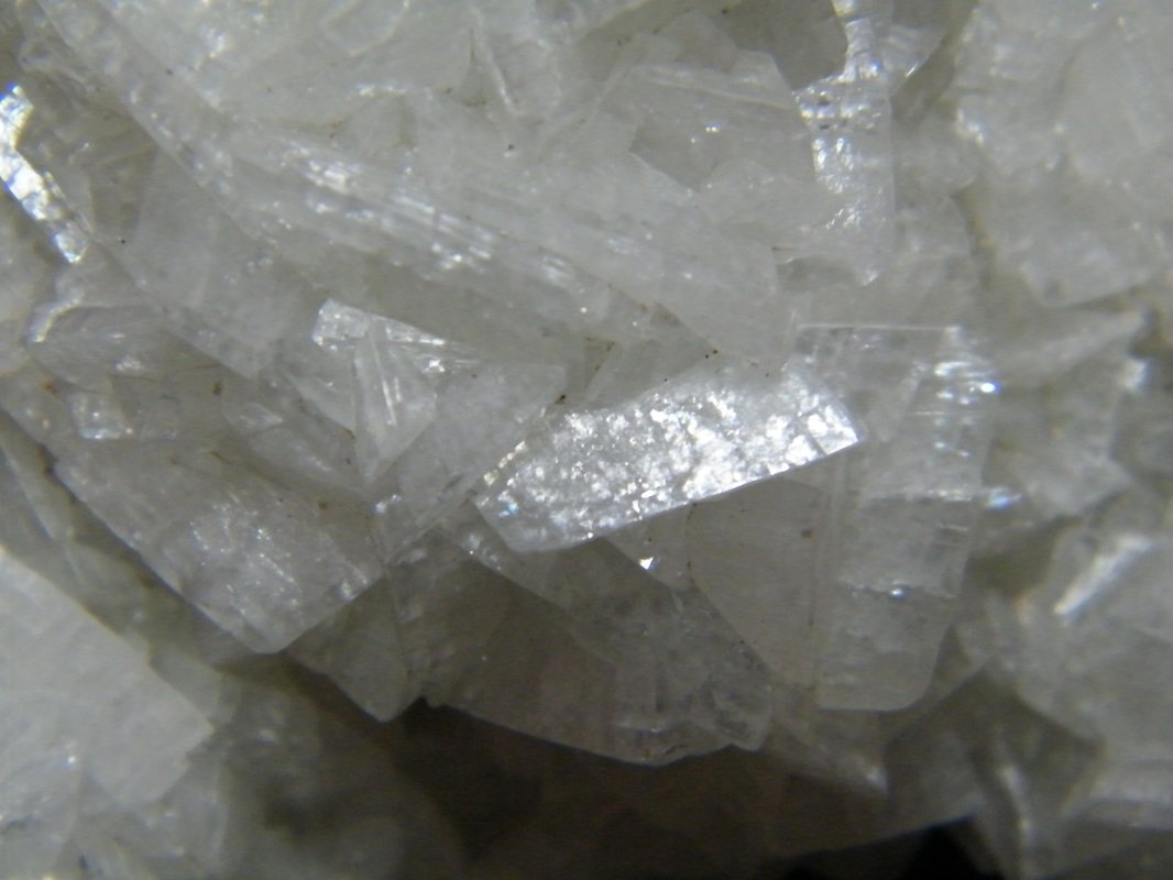 Calcite
100mm x 120mm x 65mm
(Autor: Heimo Hellwig)