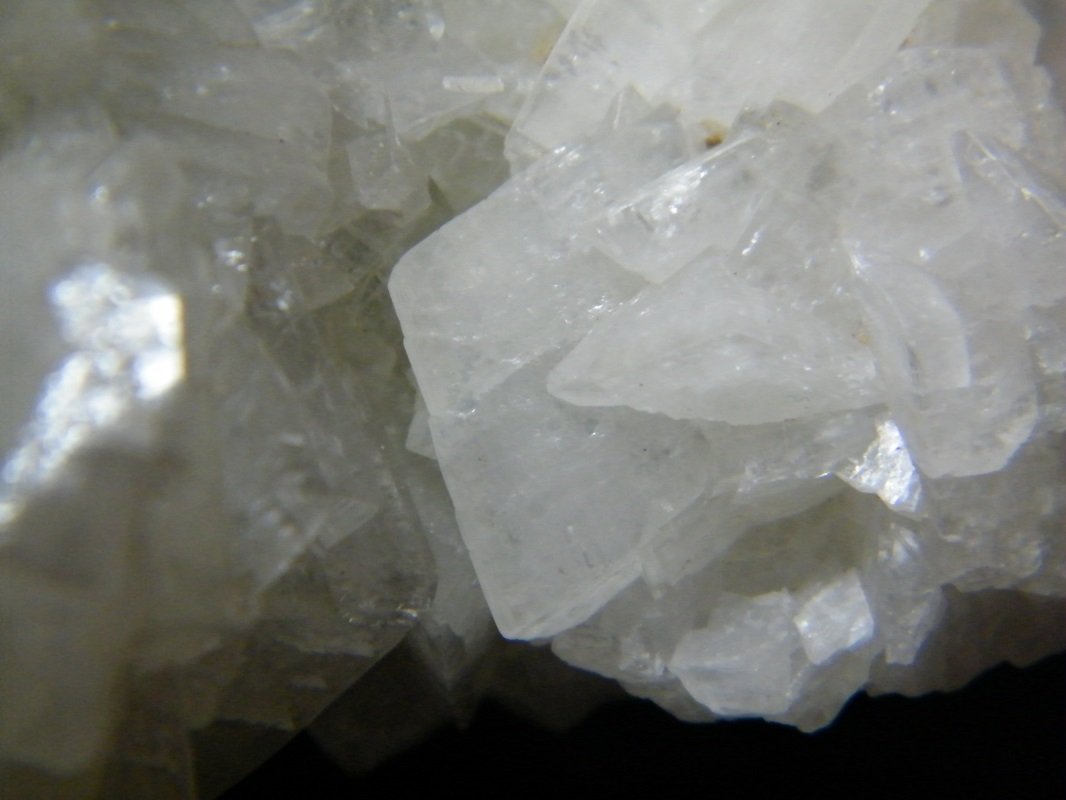 Calcite
100mm x 120mm x 65mm
(Autor: Heimo Hellwig)