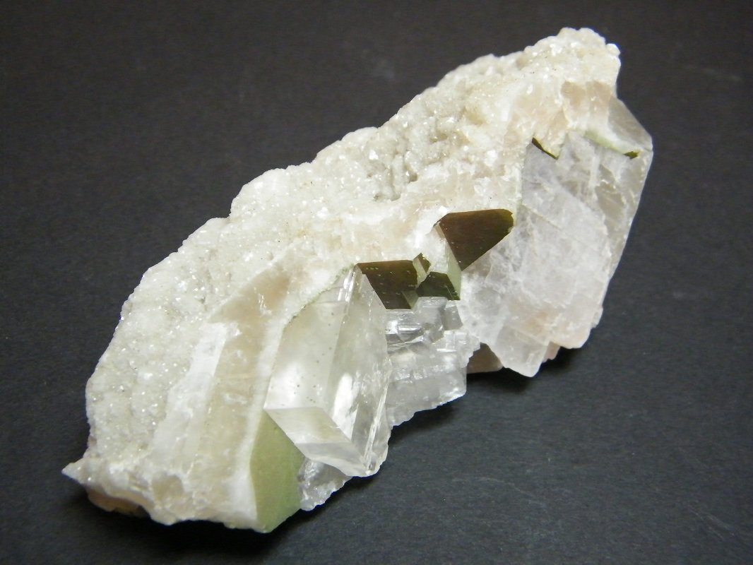 Calcite
120mm x 50mm x 50mm
(Autor: Heimo Hellwig)
