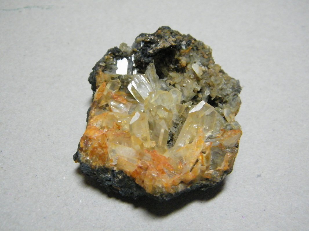 Anglesite
50mm x 60mm x 25mm
(Autor: Heimo Hellwig)