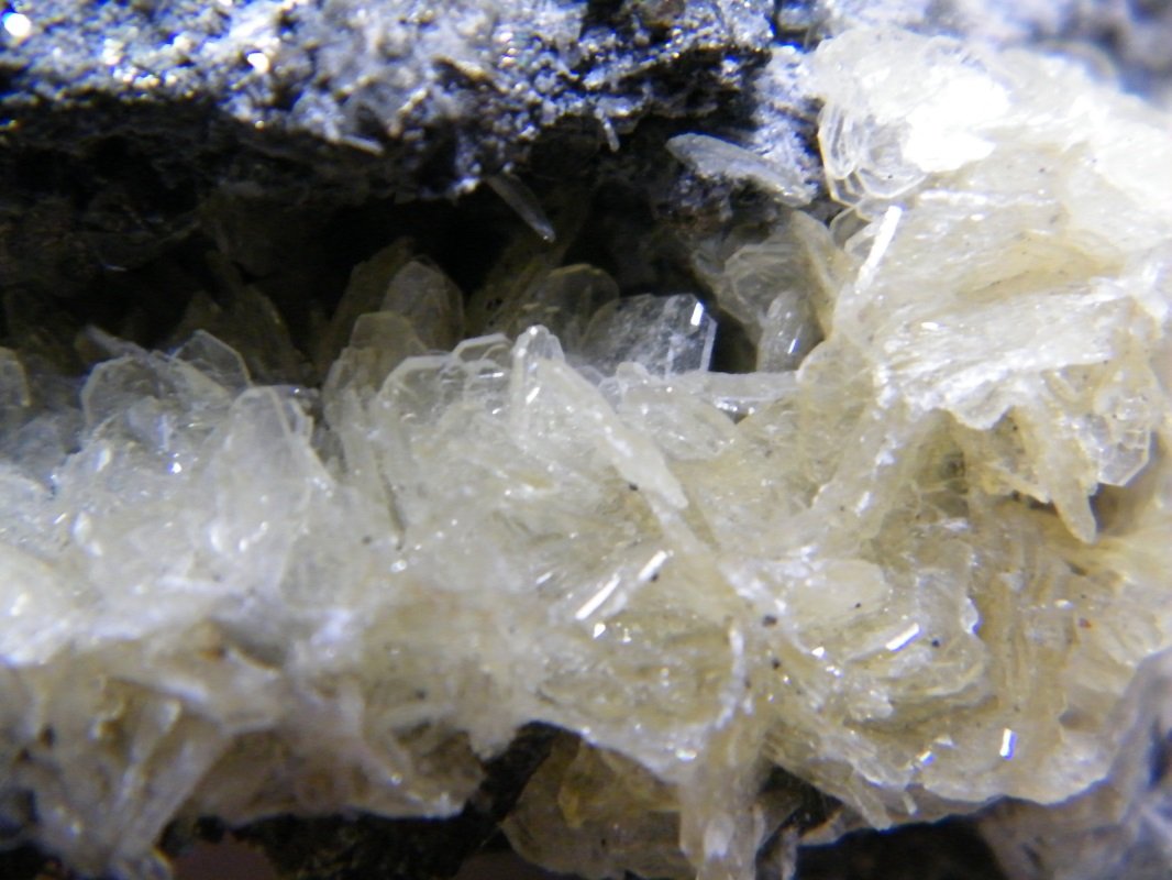 Pyrite and Anglesite
130mm x 50mm x 60mm
(Autor: Heimo Hellwig)