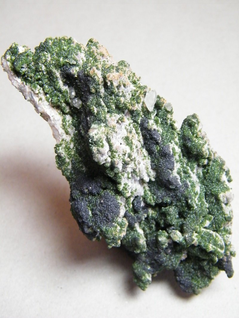 Arsentsumebite and Mottramite
72mm x 106mm x 56mm
(Autor: Heimo Hellwig)
