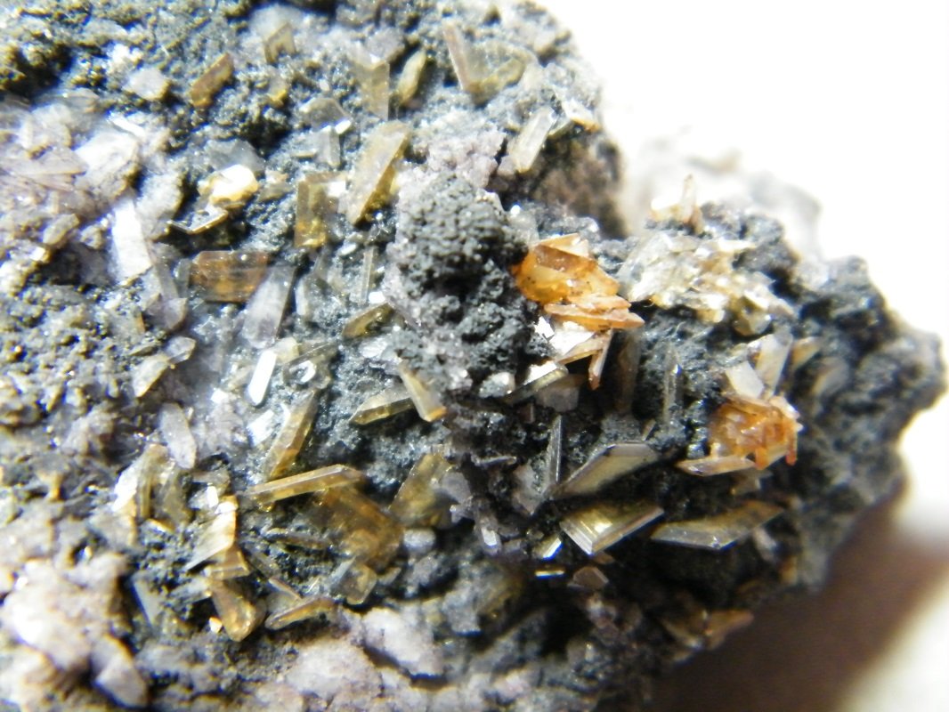 Wulfenite
45mm x 43mm x 40mm
(Autor: Heimo Hellwig)