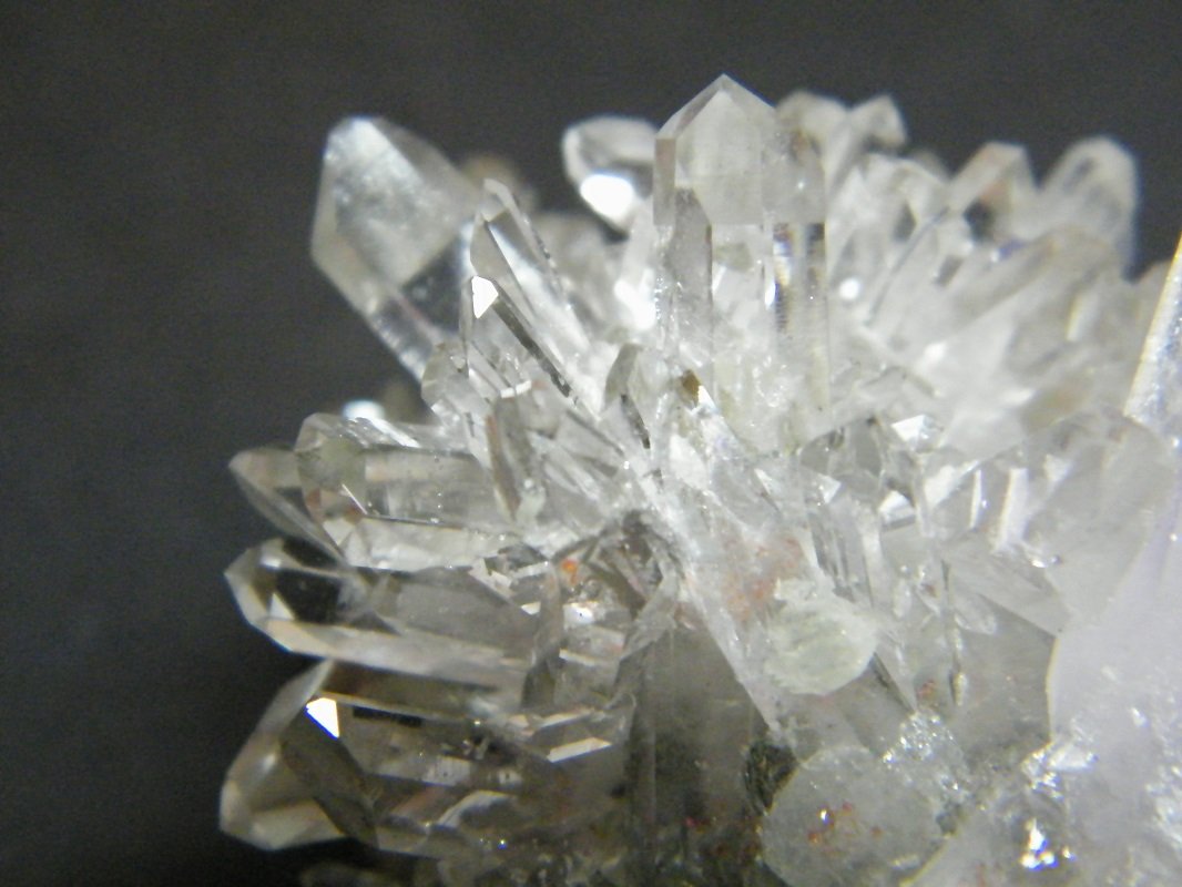 Quartz
58mm x 62mm x 58mm
(Autor: Heimo Hellwig)