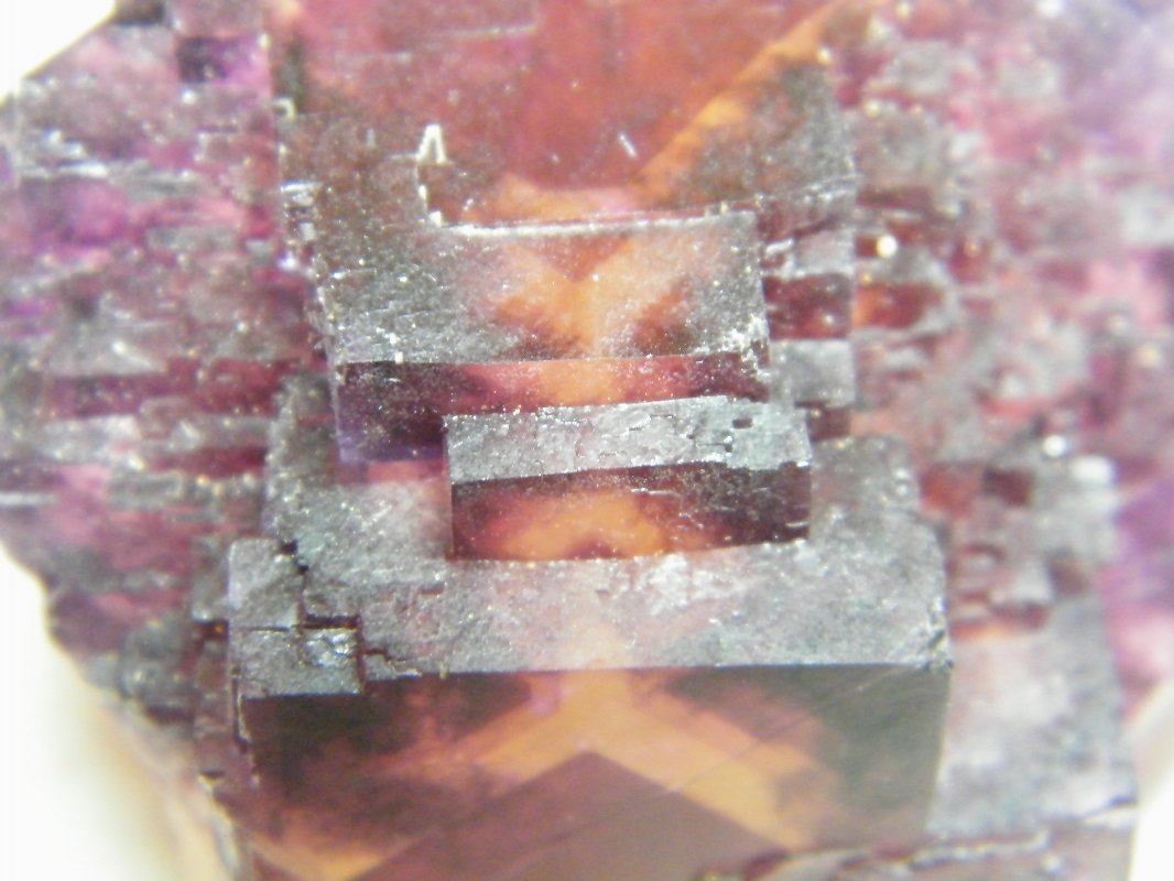 Fluorite
52mm x 38mm x 44mm
(Autor: Heimo Hellwig)
