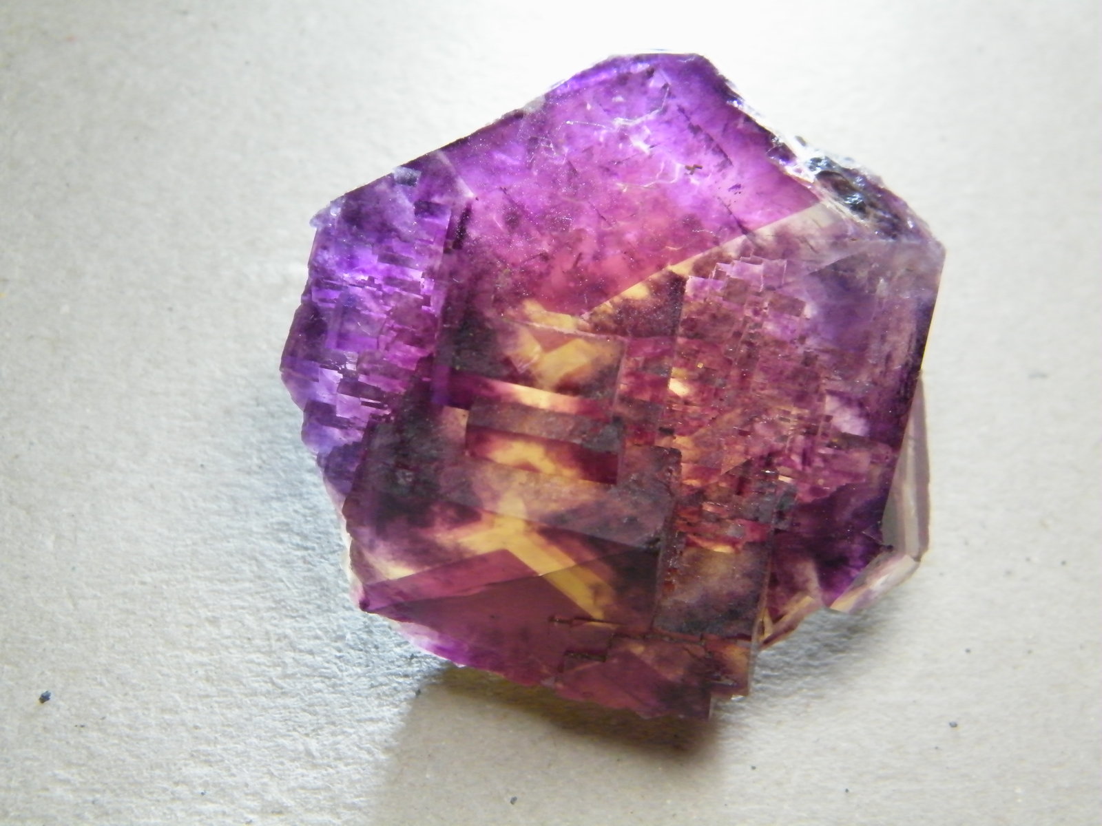 Fluorite
52mm x 38mm x 44mm
(Autor: Heimo Hellwig)