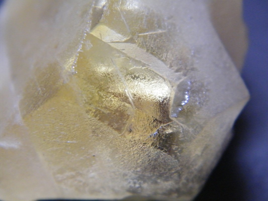 Fluorite
68mm x 64mm x 45mm
(Autor: Heimo Hellwig)