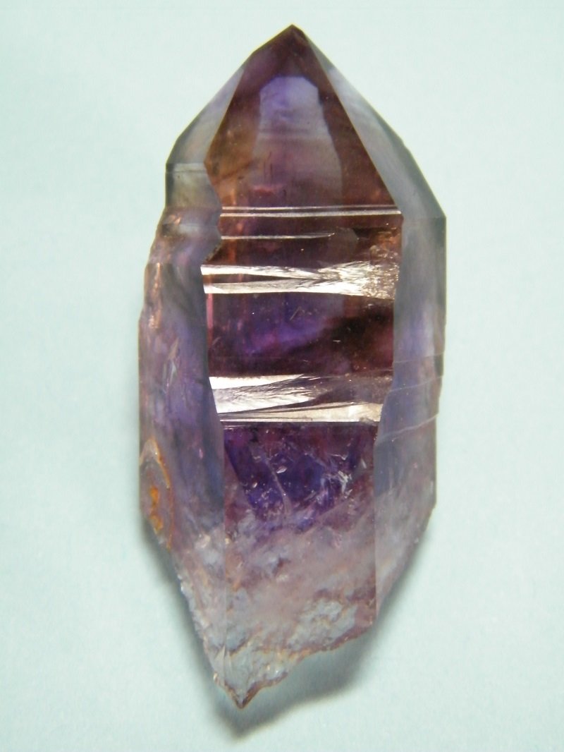 Quartz var Amethyst
22mm x 46mm x 22mm
(Autor: Heimo Hellwig)