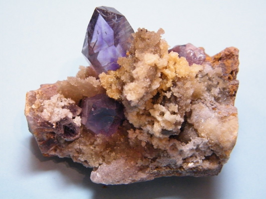 Quartz (variety amethyst)
74mm x 56mm x 47mm
(Autor: Heimo Hellwig)