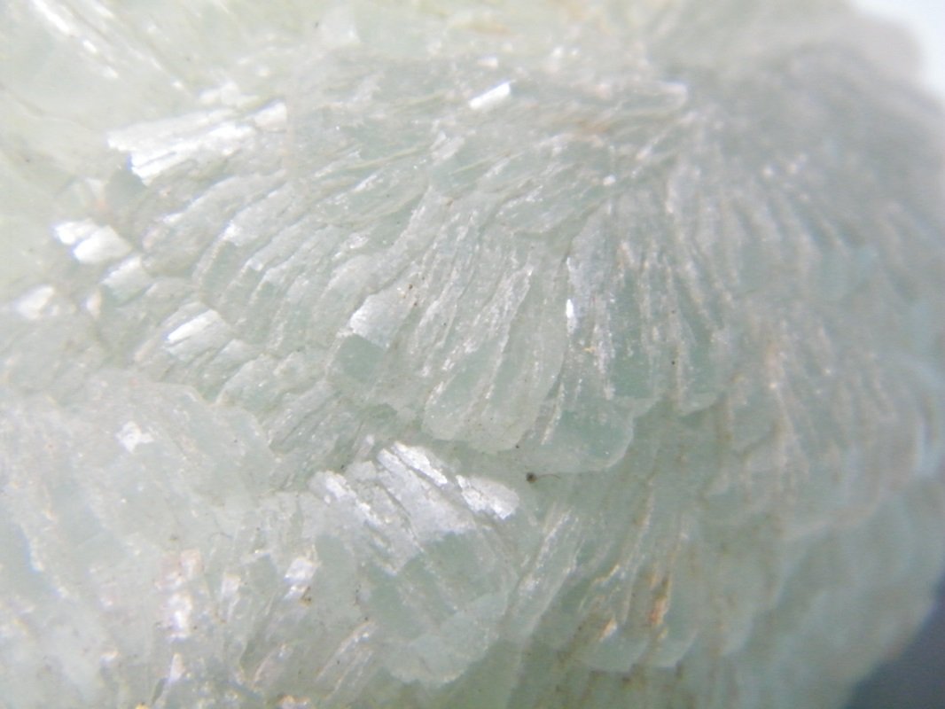 Prehnite
68mm x 46mm x 36mm
(Autor: Heimo Hellwig)