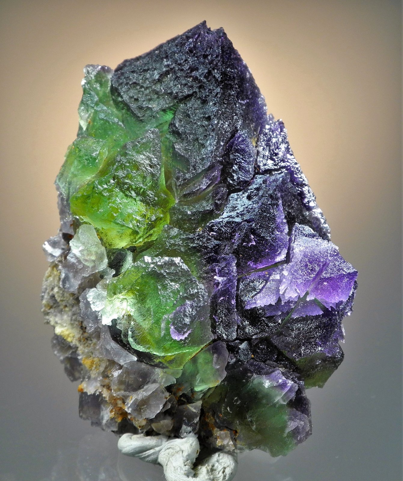 Fluorite
8.9 x 6.8
(Autor: Philip Simmons)