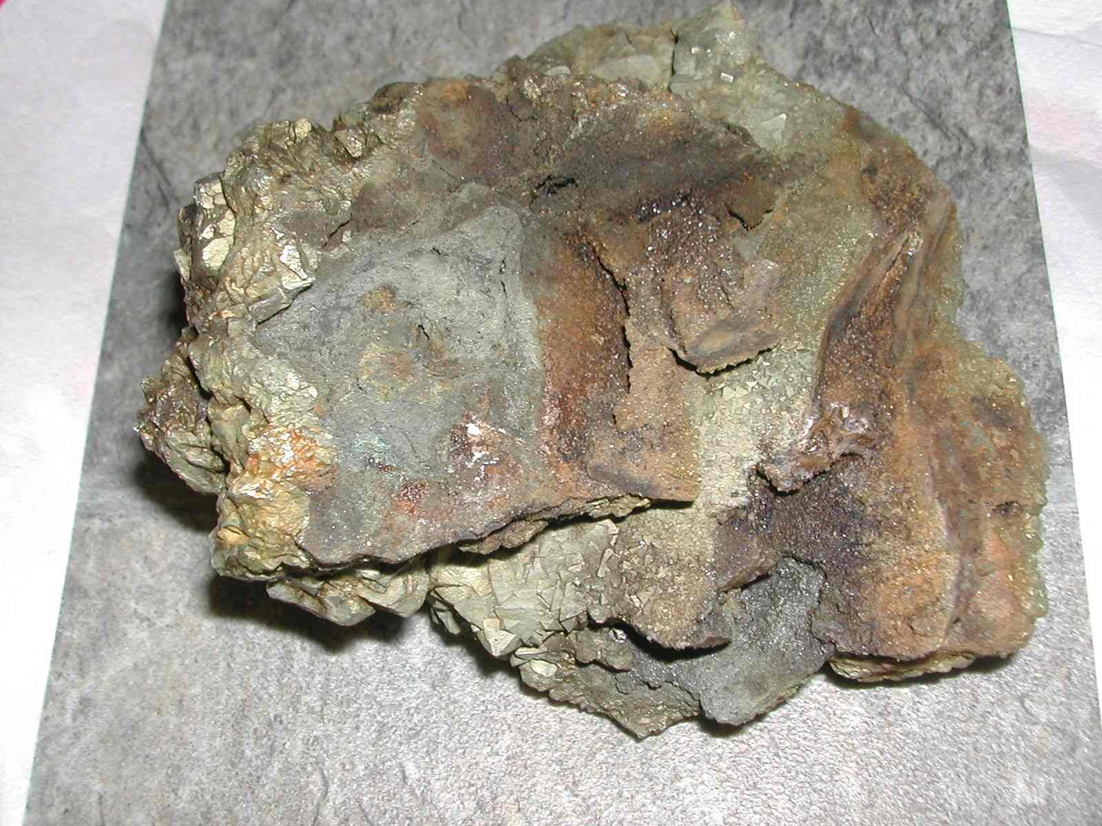 Pyrite and Marcasite
12.7 cm x 11.5 cm x 7.6 cm
(Autor: R Saunders)