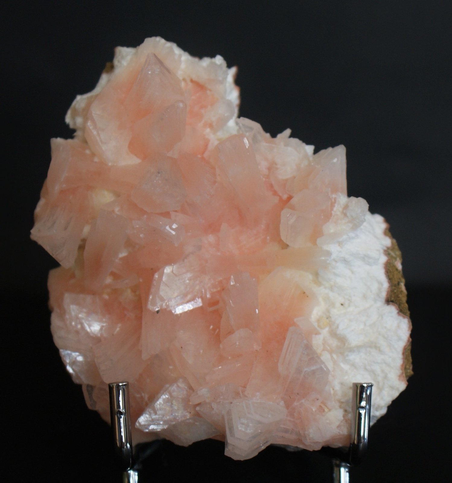 Heulandite-Ca
60mm 50mm x 35mm
(Autor: Philippe Durand)