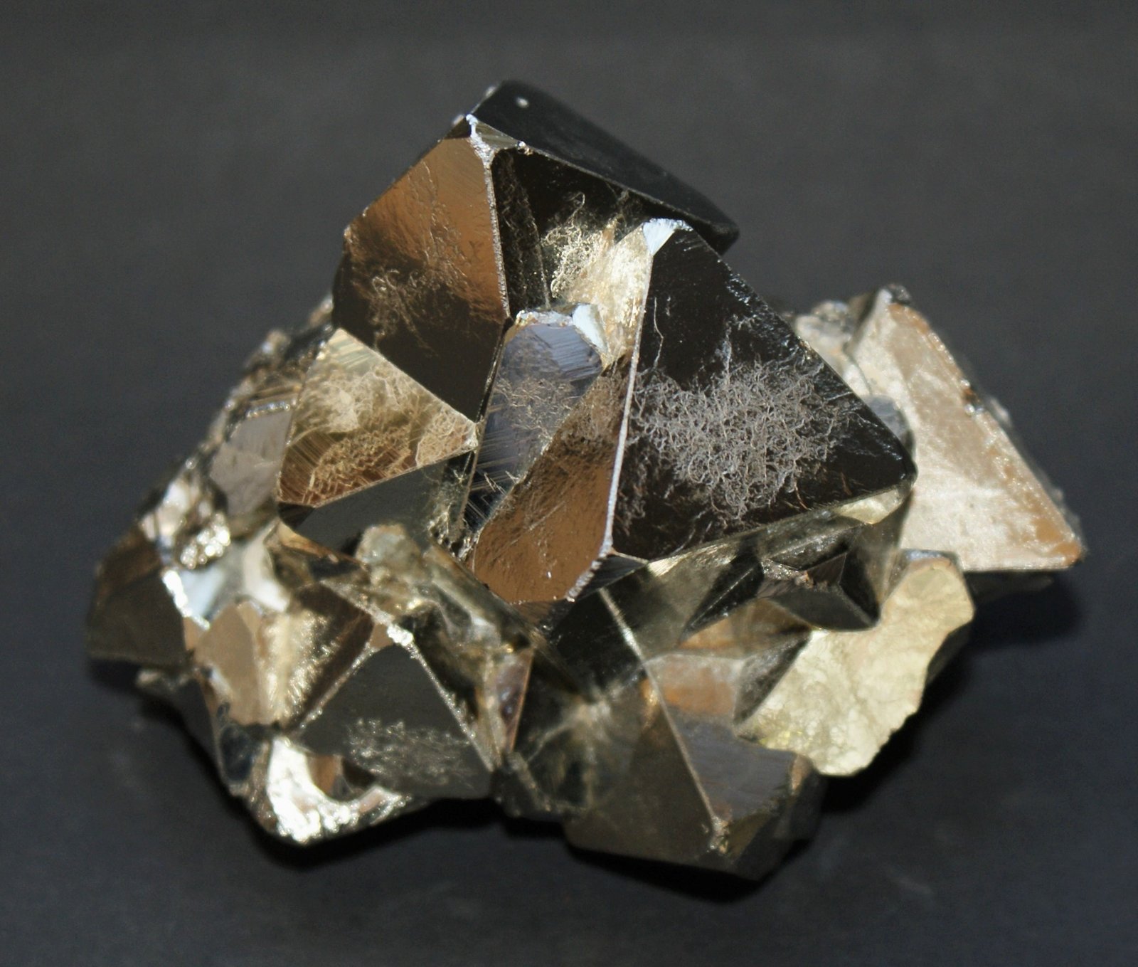 Pyrite
65mm x 55mm x 55mm
(Autor: Philippe Durand)