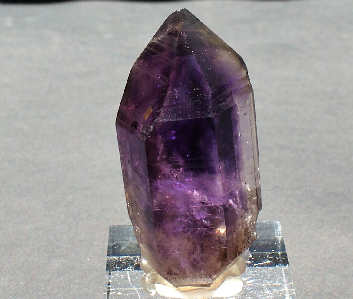 Quartz (variety amethyst)
60mm x 30mm x 30mm
(Autor: Philippe Durand)