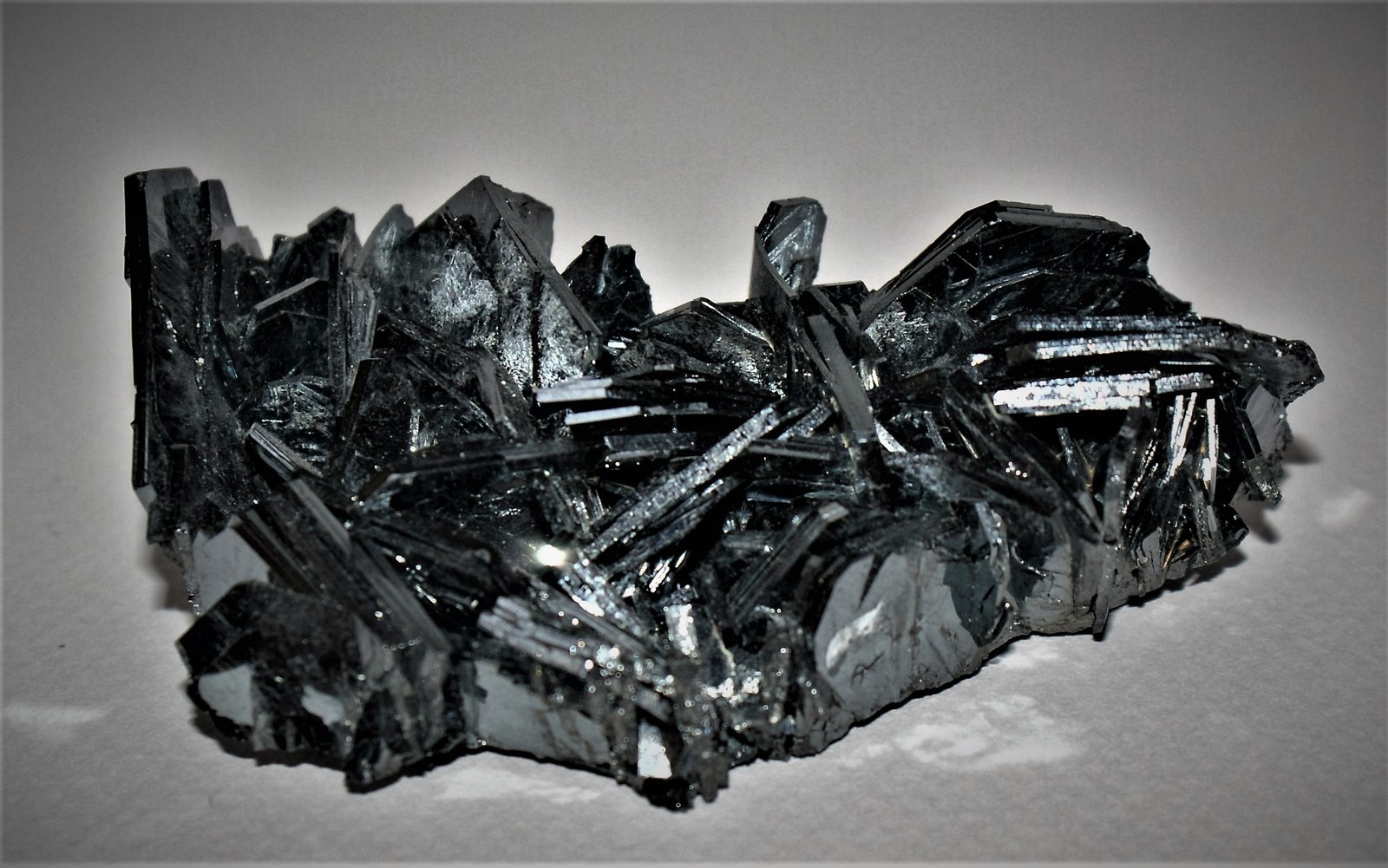 Hematite
80mm x 40mm x 20mm
(Autor: Philippe Durand)