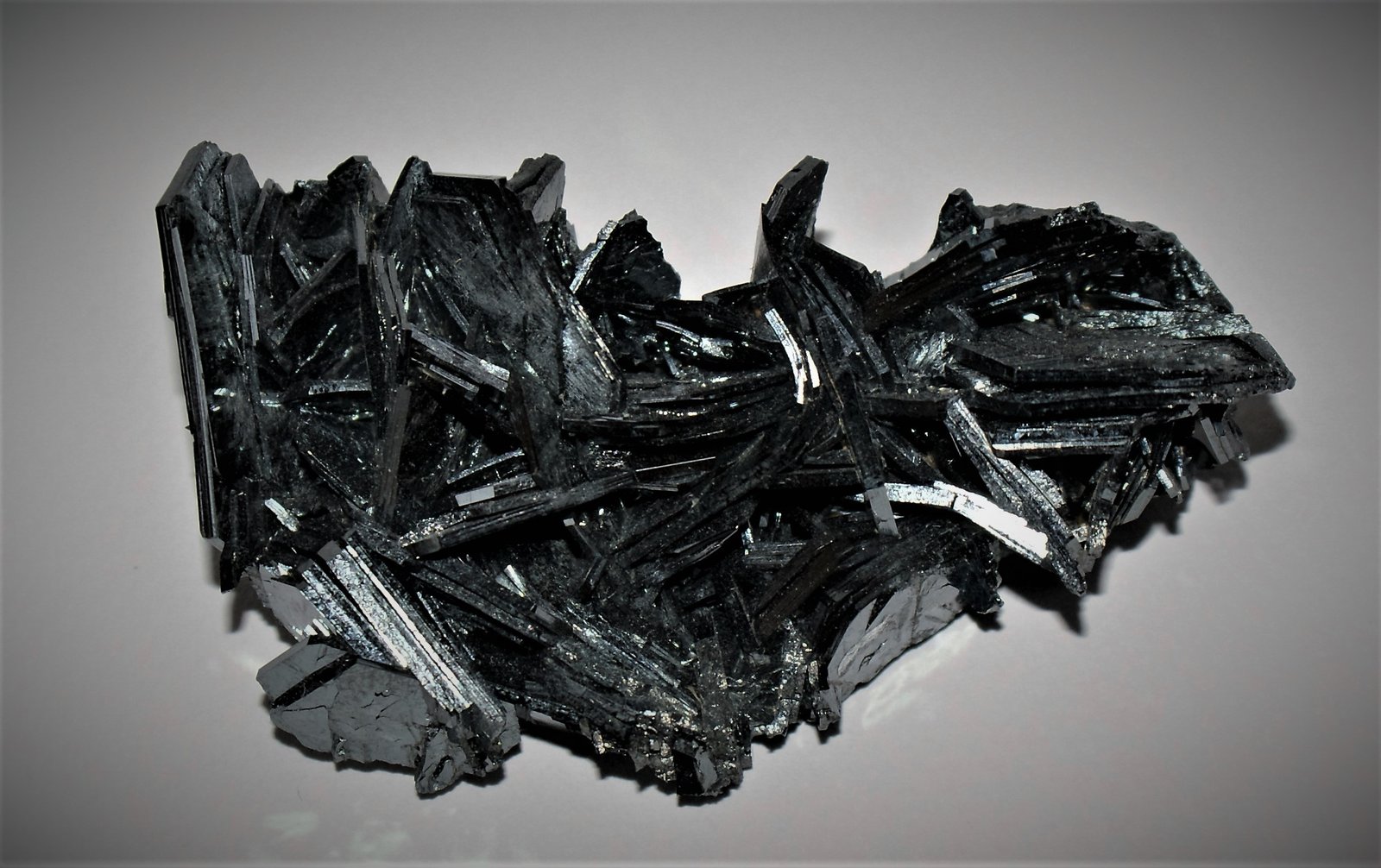 Hematite
80mm x 40mm x 20mm
(Autor: Philippe Durand)
