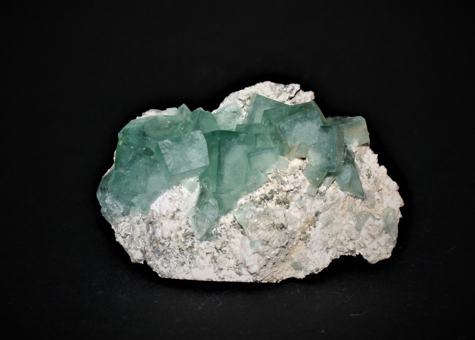 Fluorite
70mm x 50mm x 30mm
(Autor: Philippe Durand)