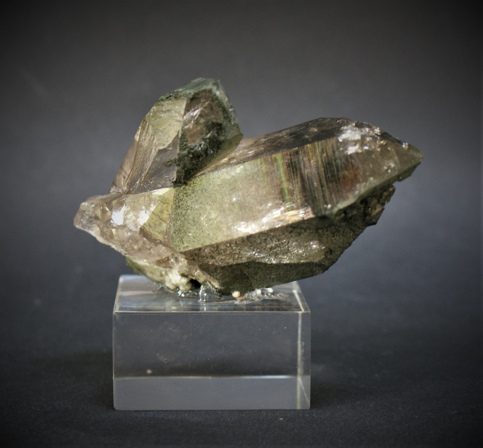 Quartz and Chlorite
75mm x 45mm x 45mm
(Autor: Philippe Durand)