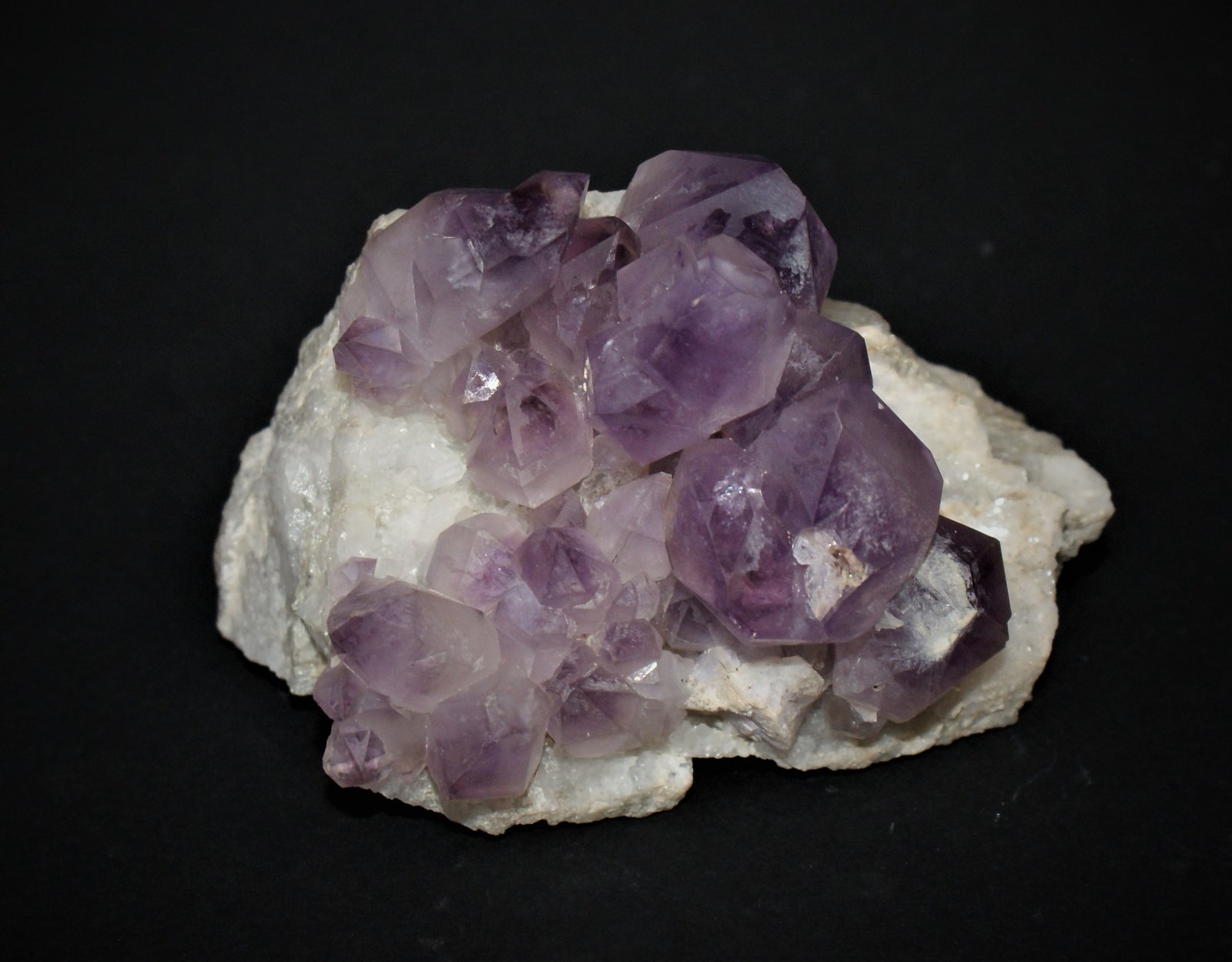 Quartz (variety amethyst)
70mm x 50mm x 40mm
(Autor: Philippe Durand)