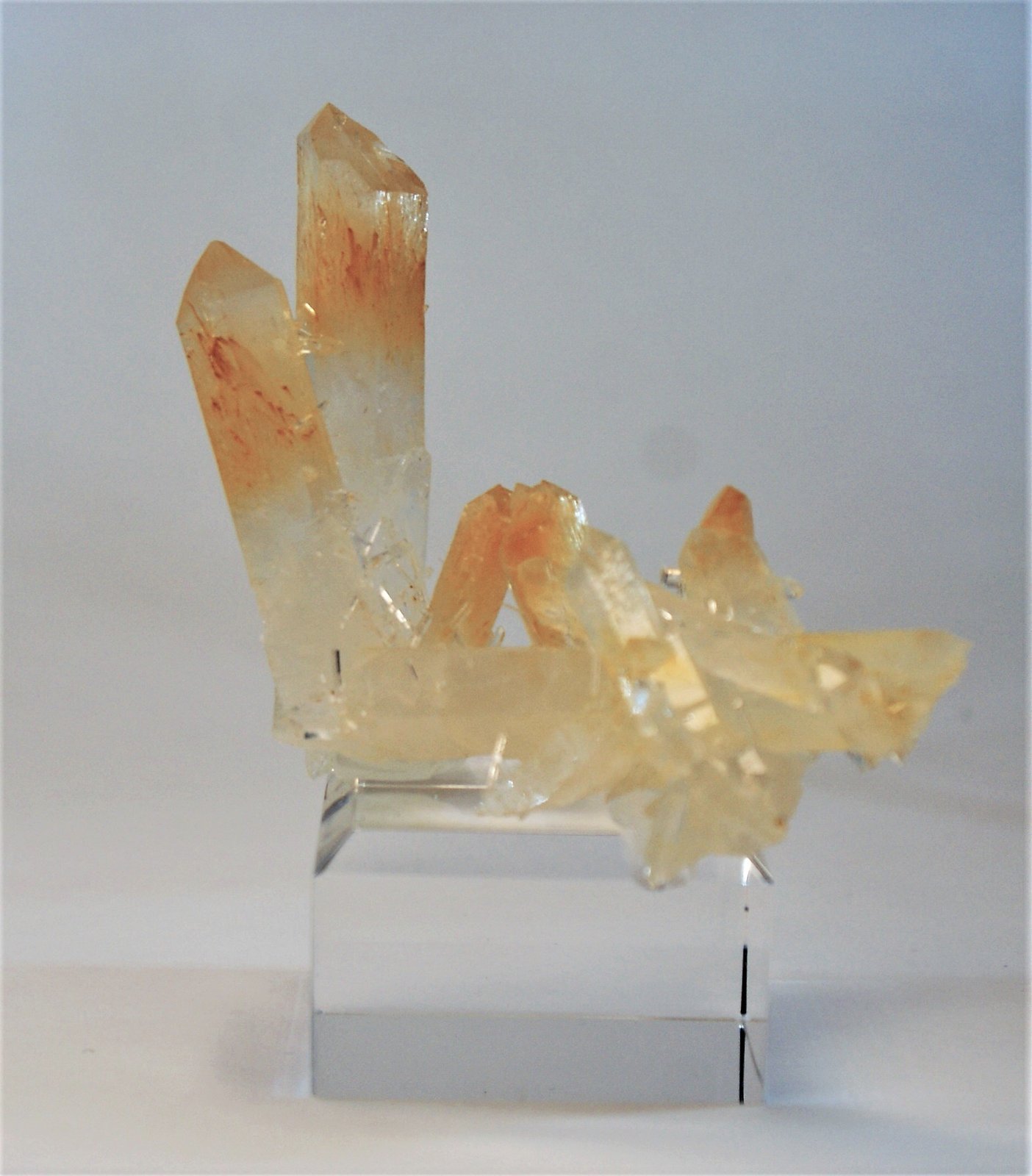 Quartz
70mm x 70mm x 25mm
(Autor: Philippe Durand)