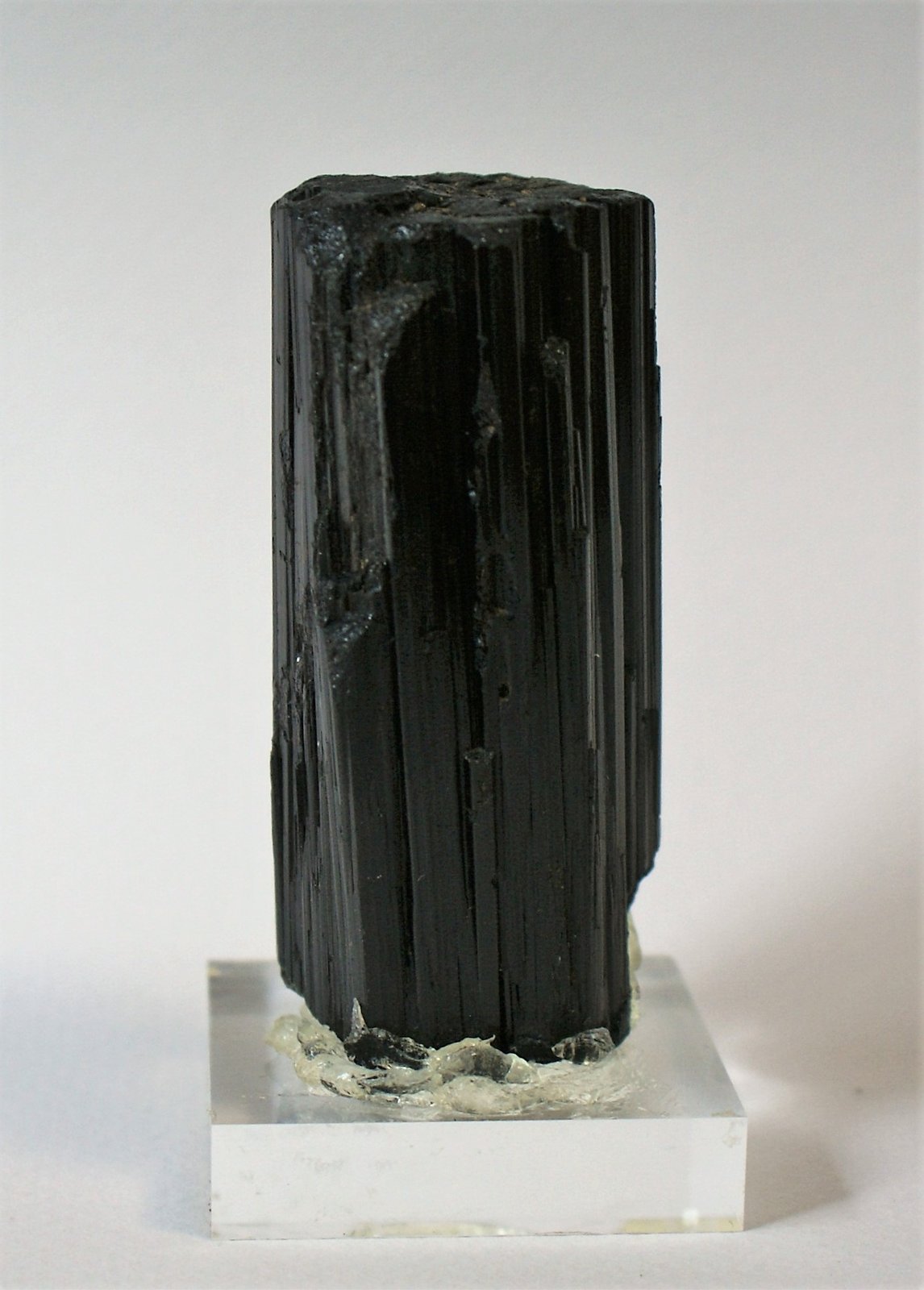 Schorl
70mm x 20mm x 20mm
(Autor: Philippe Durand)