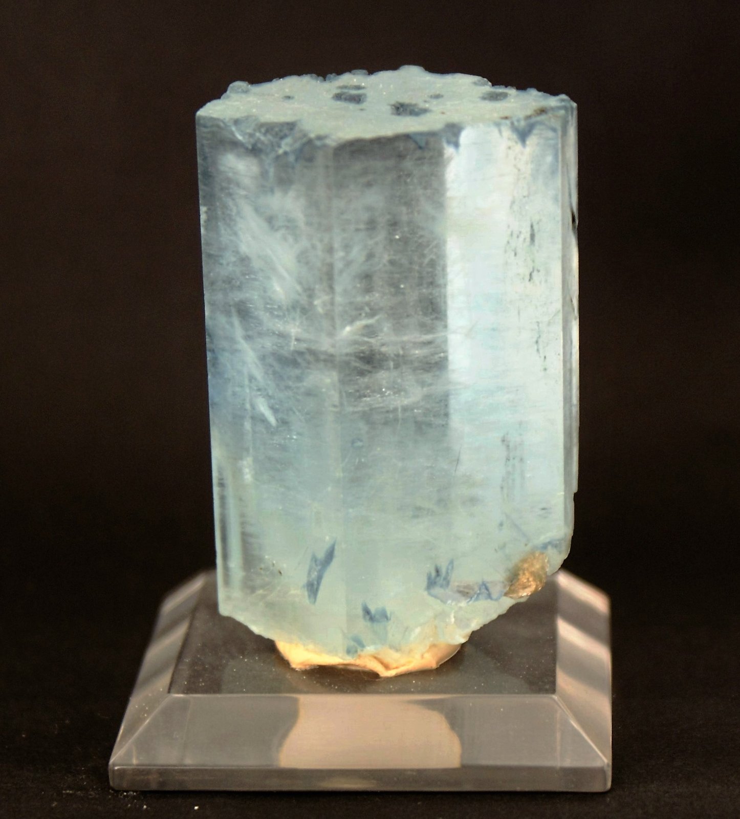 Beryl
50mm x 30mm x 30mm
(Autor: Philippe Durand)