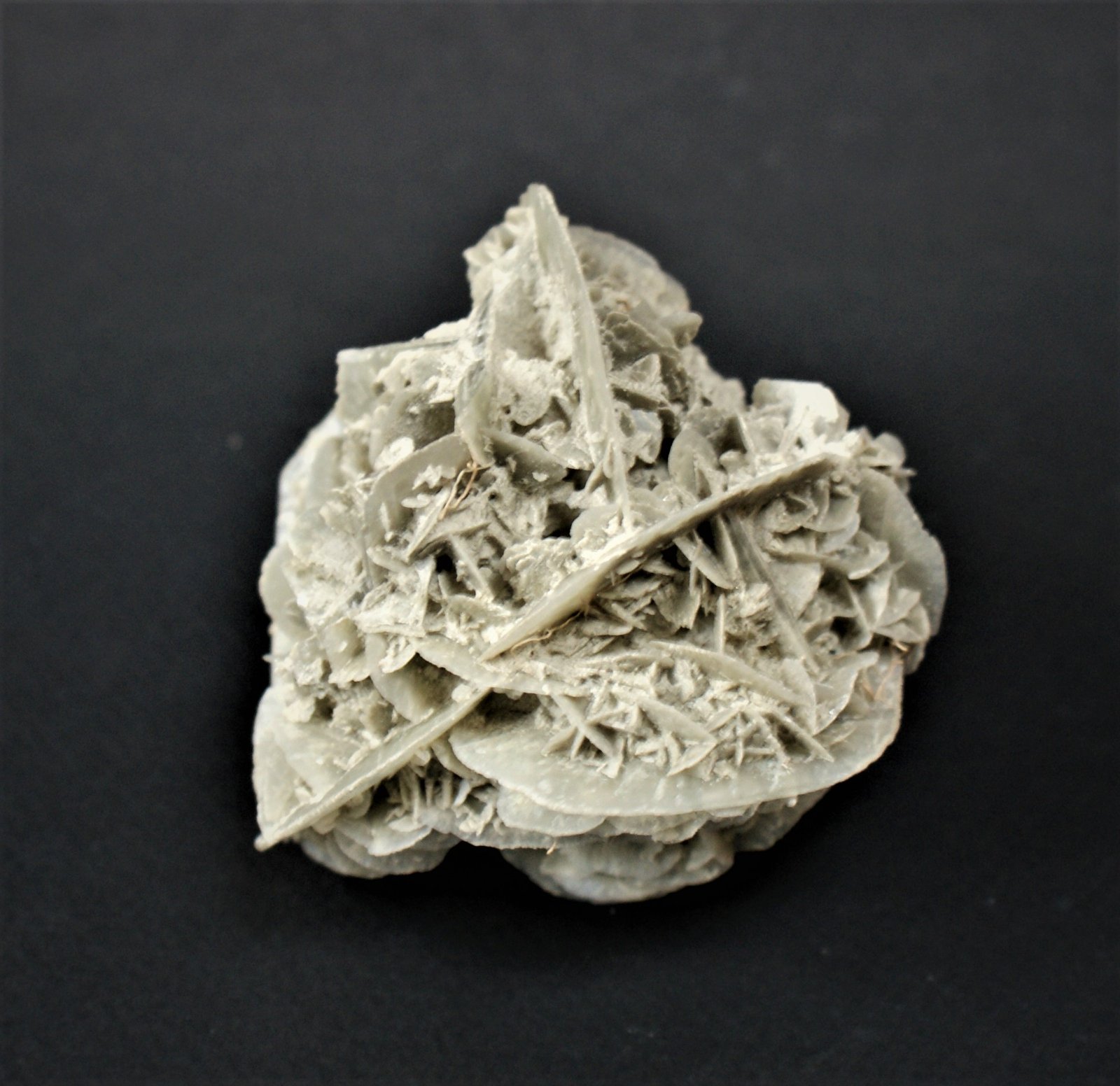 Gypsum
60mm x 50mm x 50mm
(Autor: Philippe Durand)