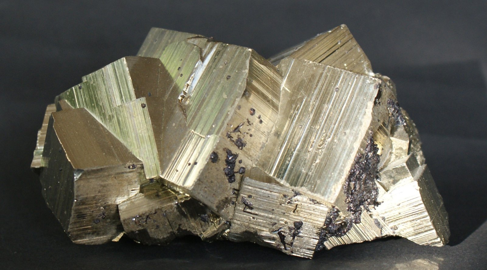 Pyrite
100mm X 65mm x 50mm
(Autor: Philippe Durand)