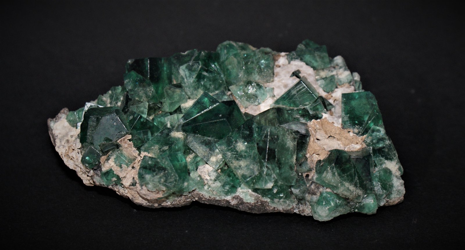 Fluorite
100mm  x 55mm x 40mm
(Autor: Philippe Durand)