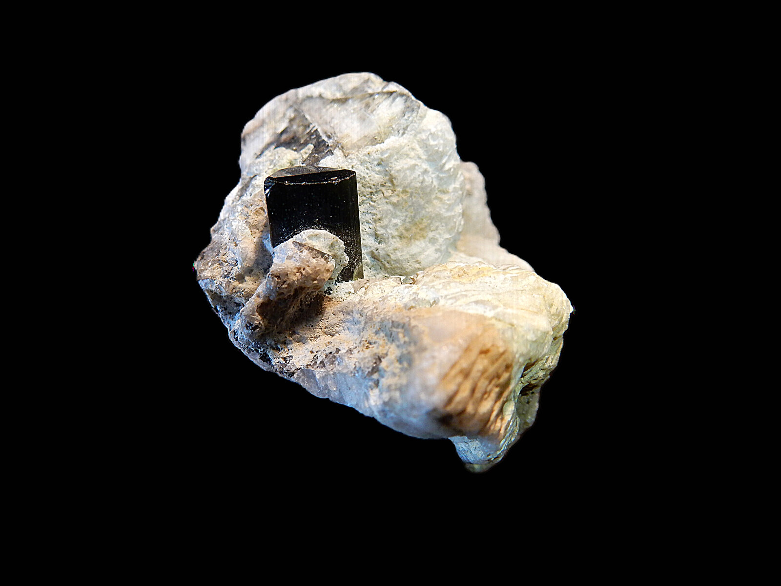 Elbaite
30 mm x 50 mm x 30 mm
(Autor: Dany Mabillard)