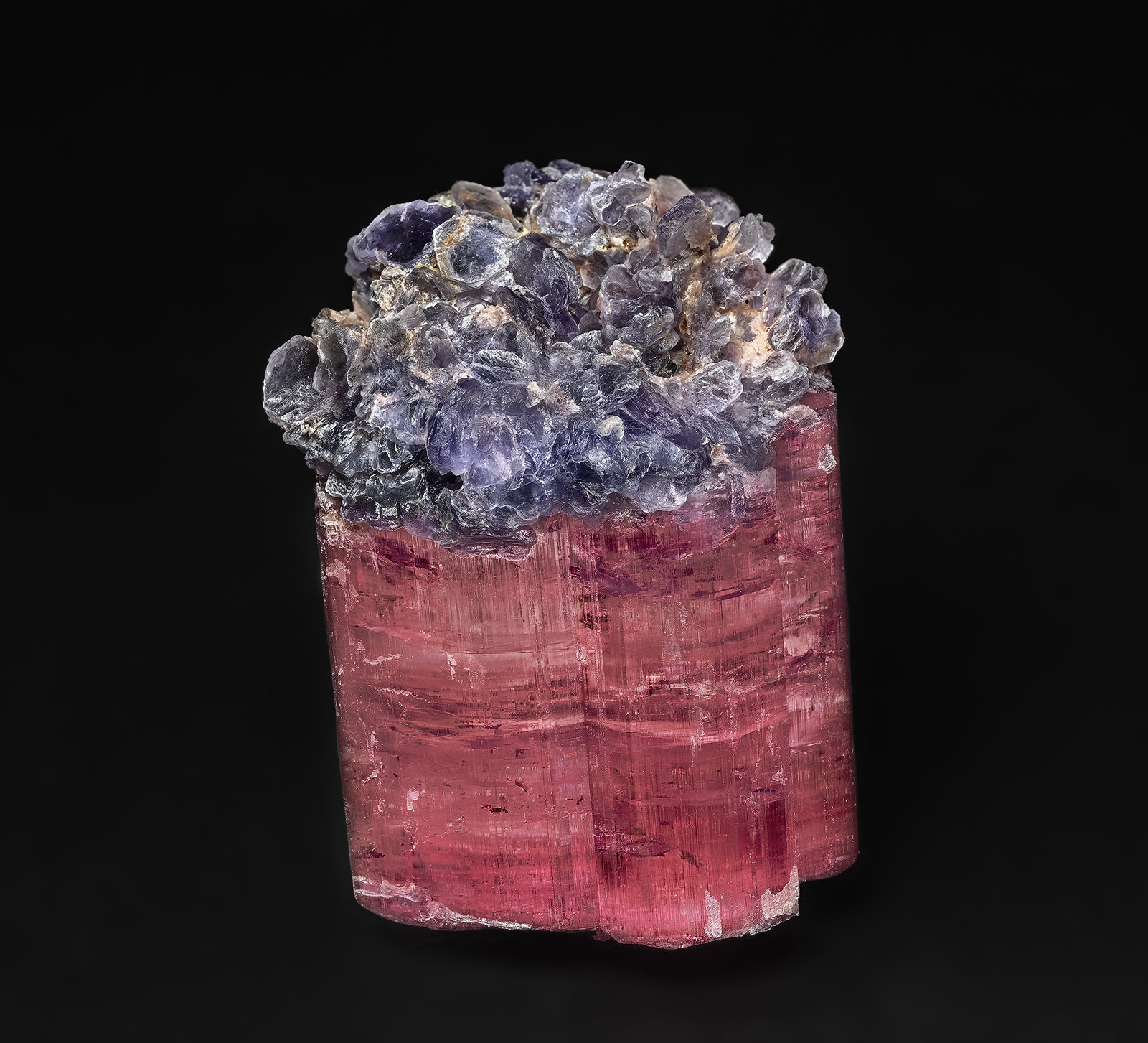 Elbaite
4.4 x 3.3 cm
(Autor: am mizunaka)