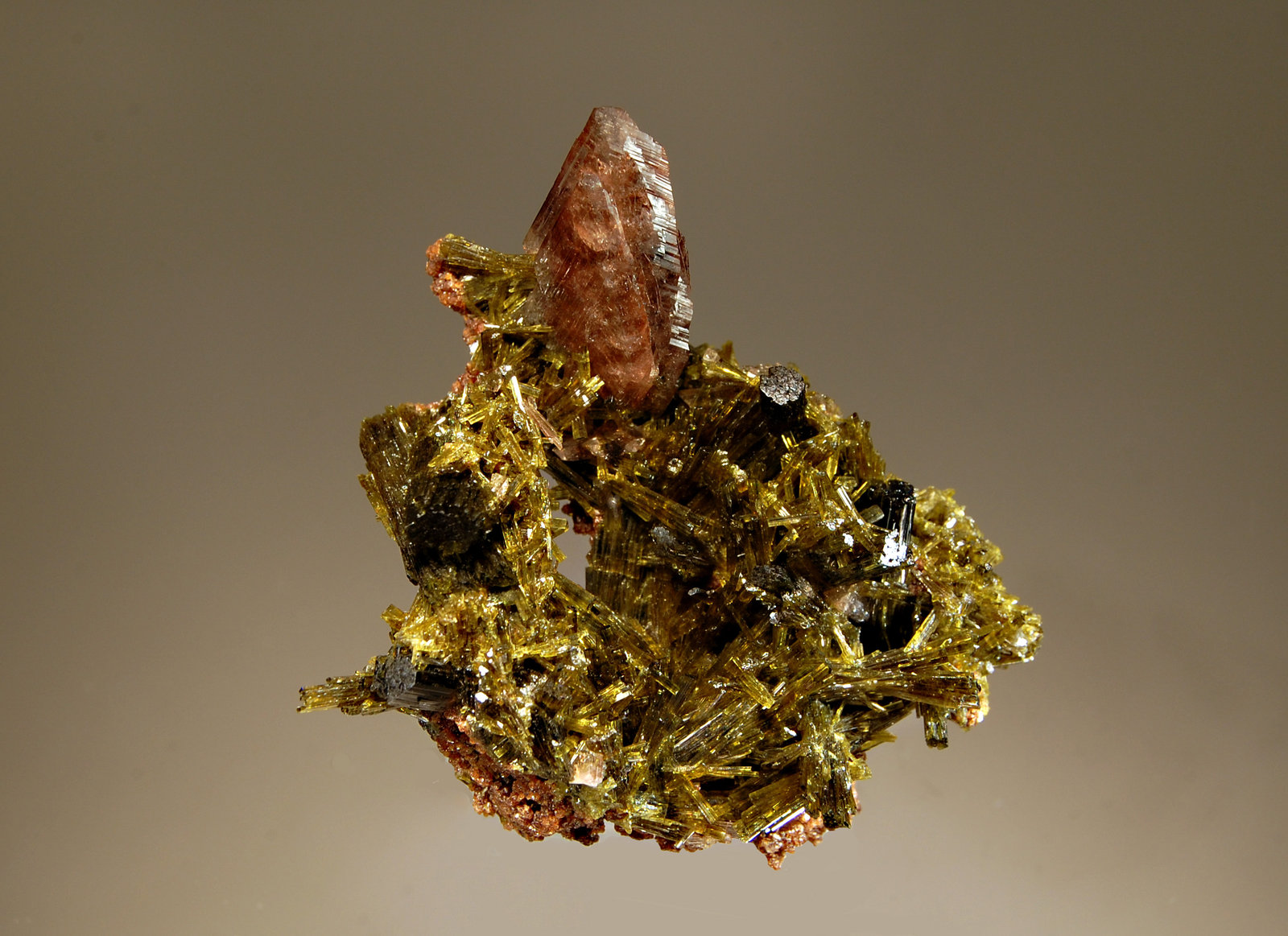 Axinite
(Autor: Michael Shaw)