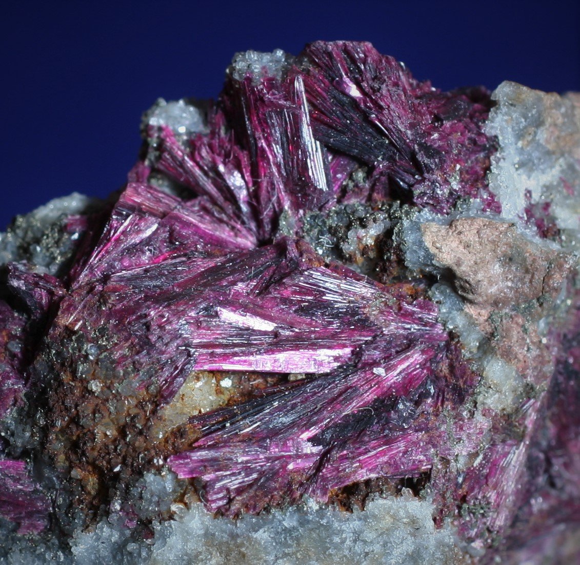 Erythrite
2 cm
(Autor: Bob Carnein)