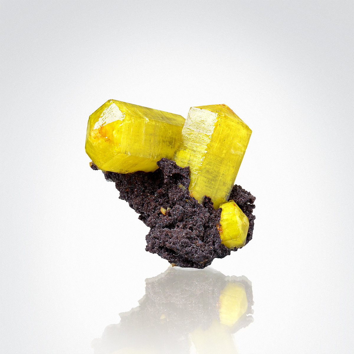 Ettringite
23 x 20 x 20 mm
(Autor: TamaHiguchi)