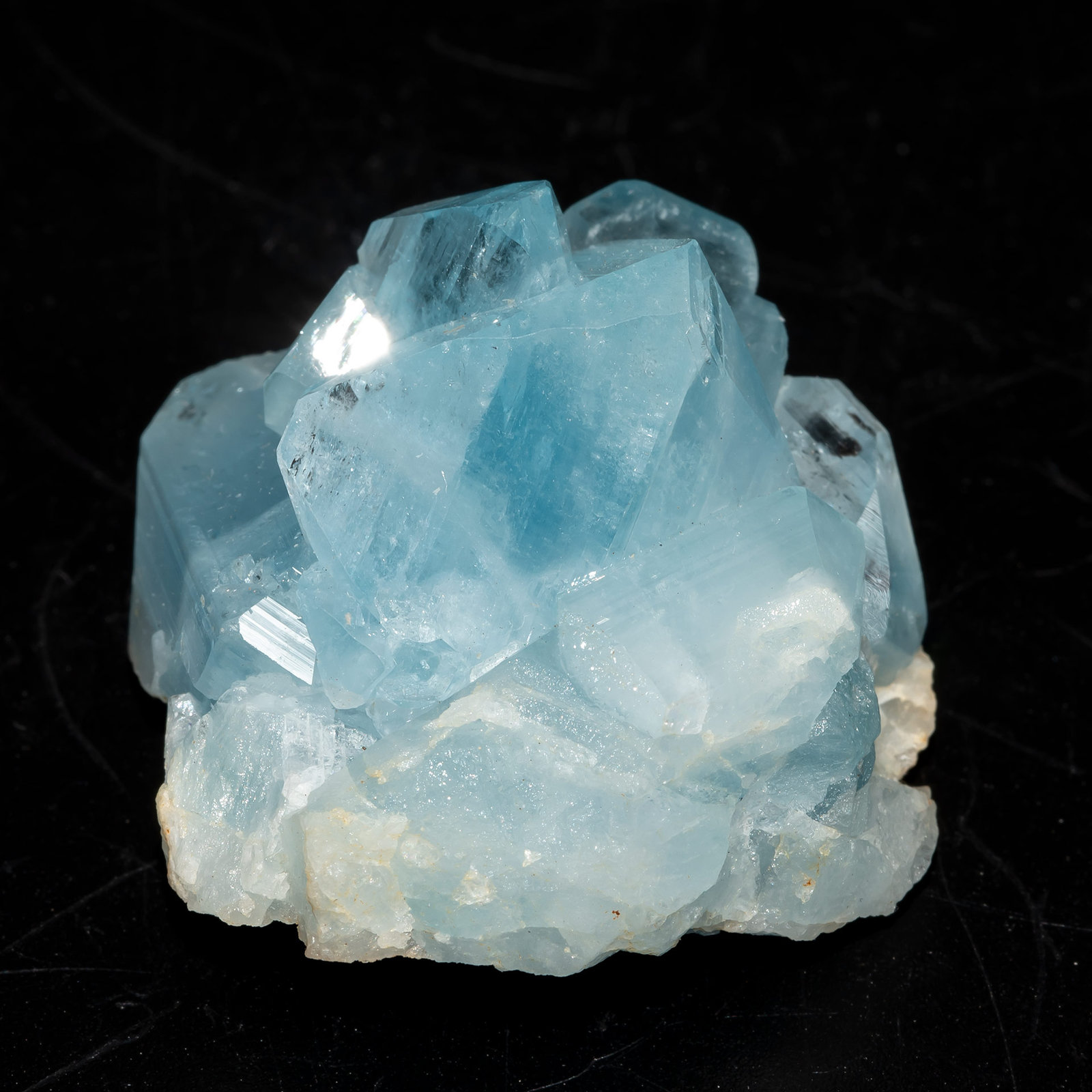Euclase
3,0 x 3,2 x 2,8 cm
(Autor: Bergur_E_Sigurdarson)