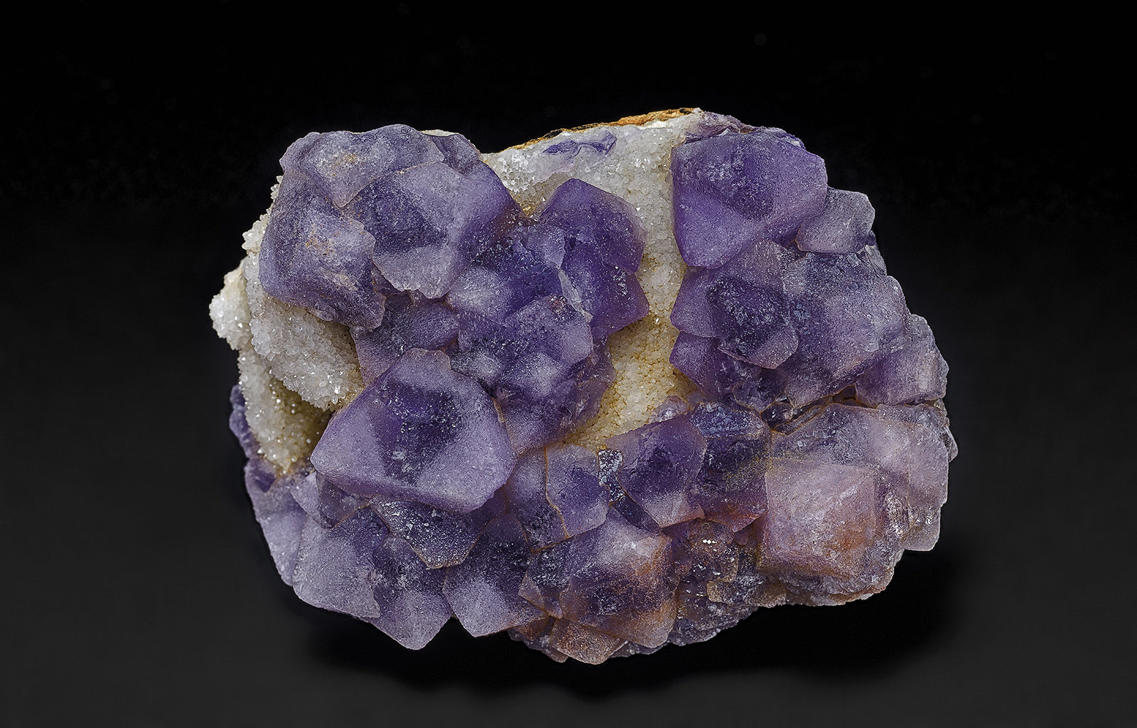 Fluorite, Quartz
5.2 x 3.9 cm
(Autor: am mizunaka)